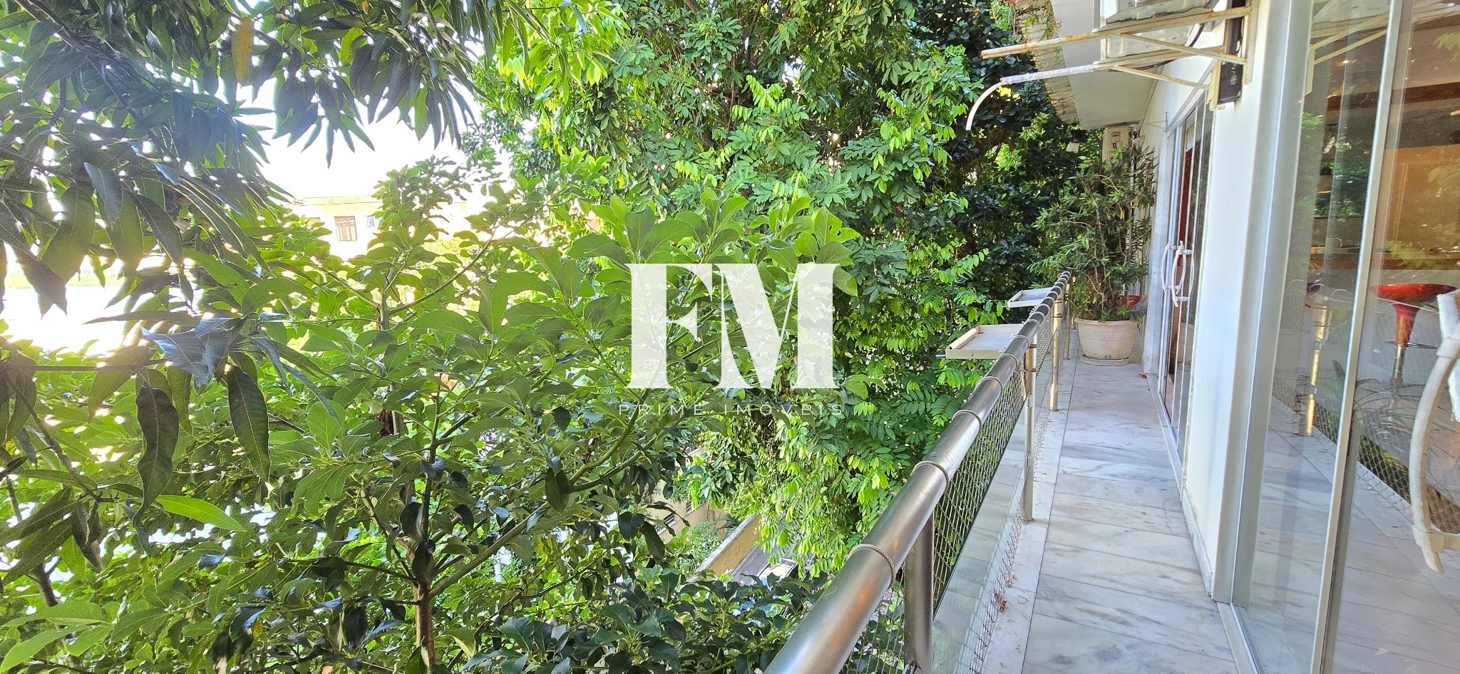 Casa Espetacular a venda na Lagoa | Rua Sacopã | Original 4 Quartos (3 Suítes) | com Piscina e Vista Panorâmica.              e Piscina - foto 30