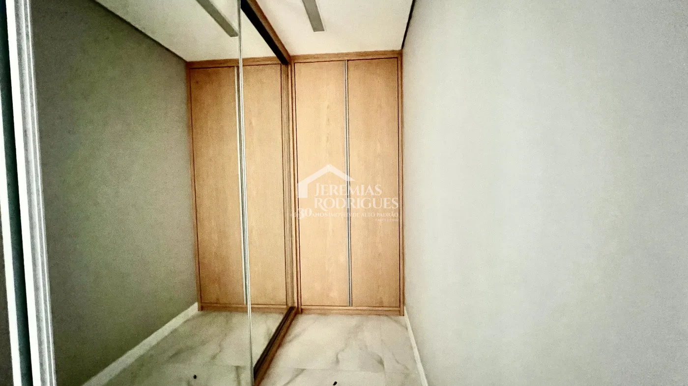 Apartamento para venda com 3 suítes no Edifício Vert Residence em Taubaté/SP