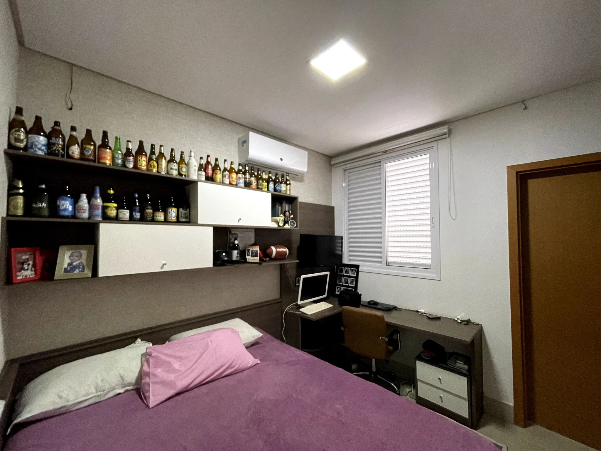 Apartamento à venda com 3 suítes no Condomínio Renaissance em Taubaté/SP. 