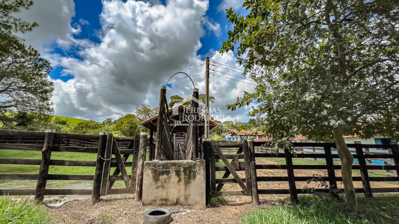 Fazenda com 2.808.000 m² - Caçapava/SP