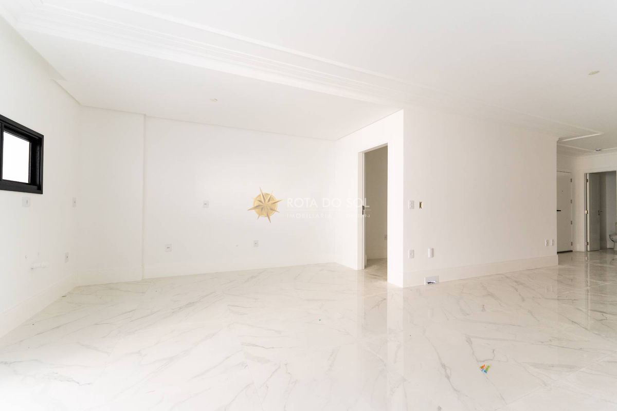 Maison Lafayette Apartamento 4 Suítes Meia Praia Itapema SC