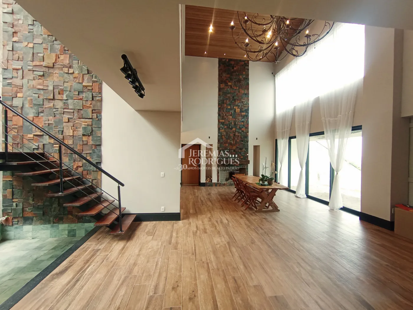 Casa à venda no Condomínio Village da Serra em Tremembé/SP. — foto 9