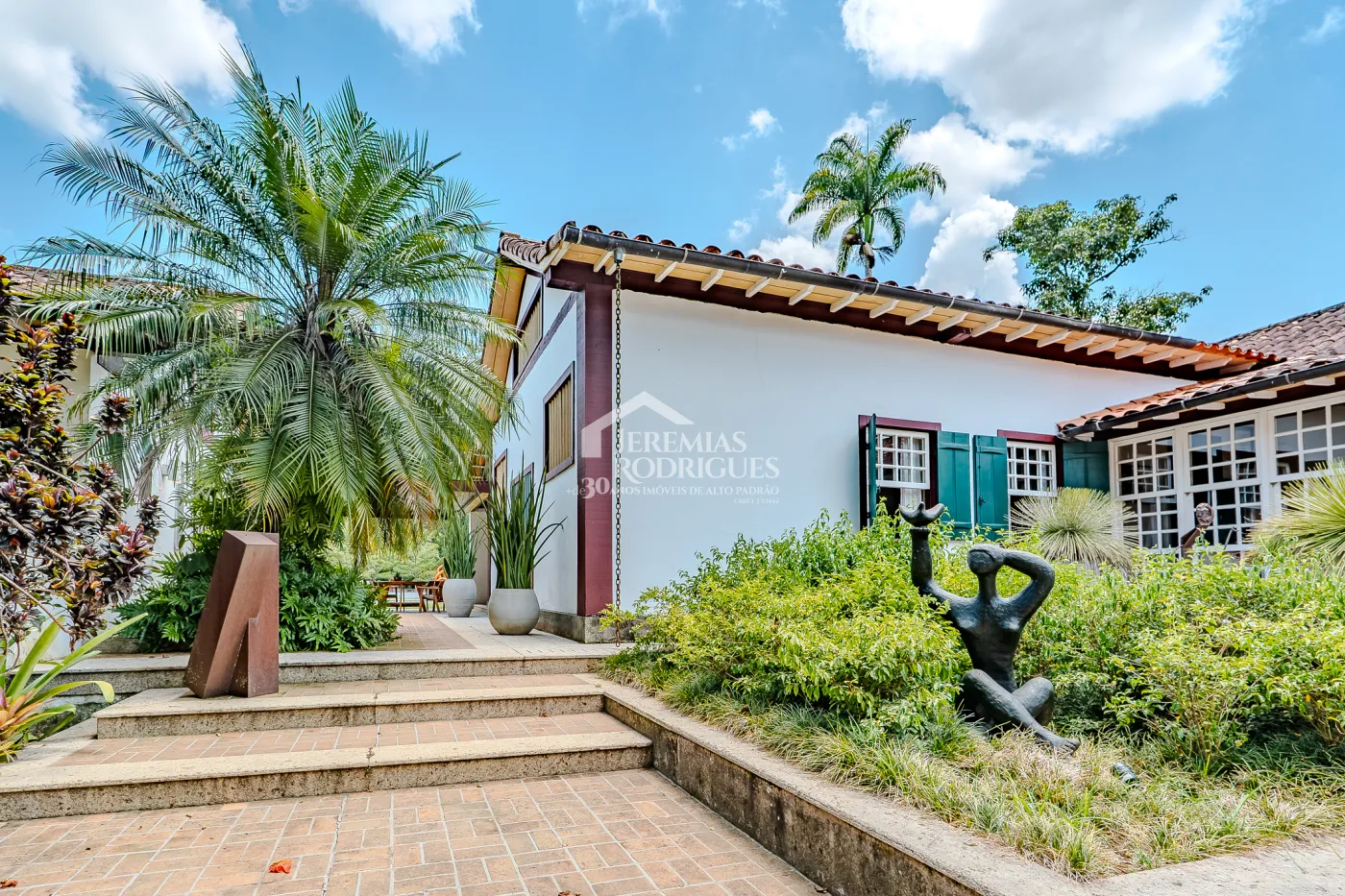 Fazenda à venda com 3.389.000,00 m² em Piraí/RJ.