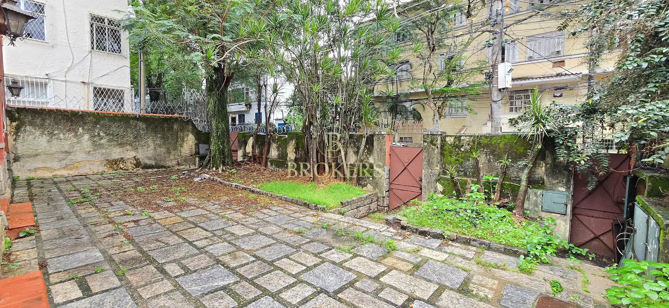 Residência Exclusiva em Centro de Terreno em Laranjeiras — foto 5