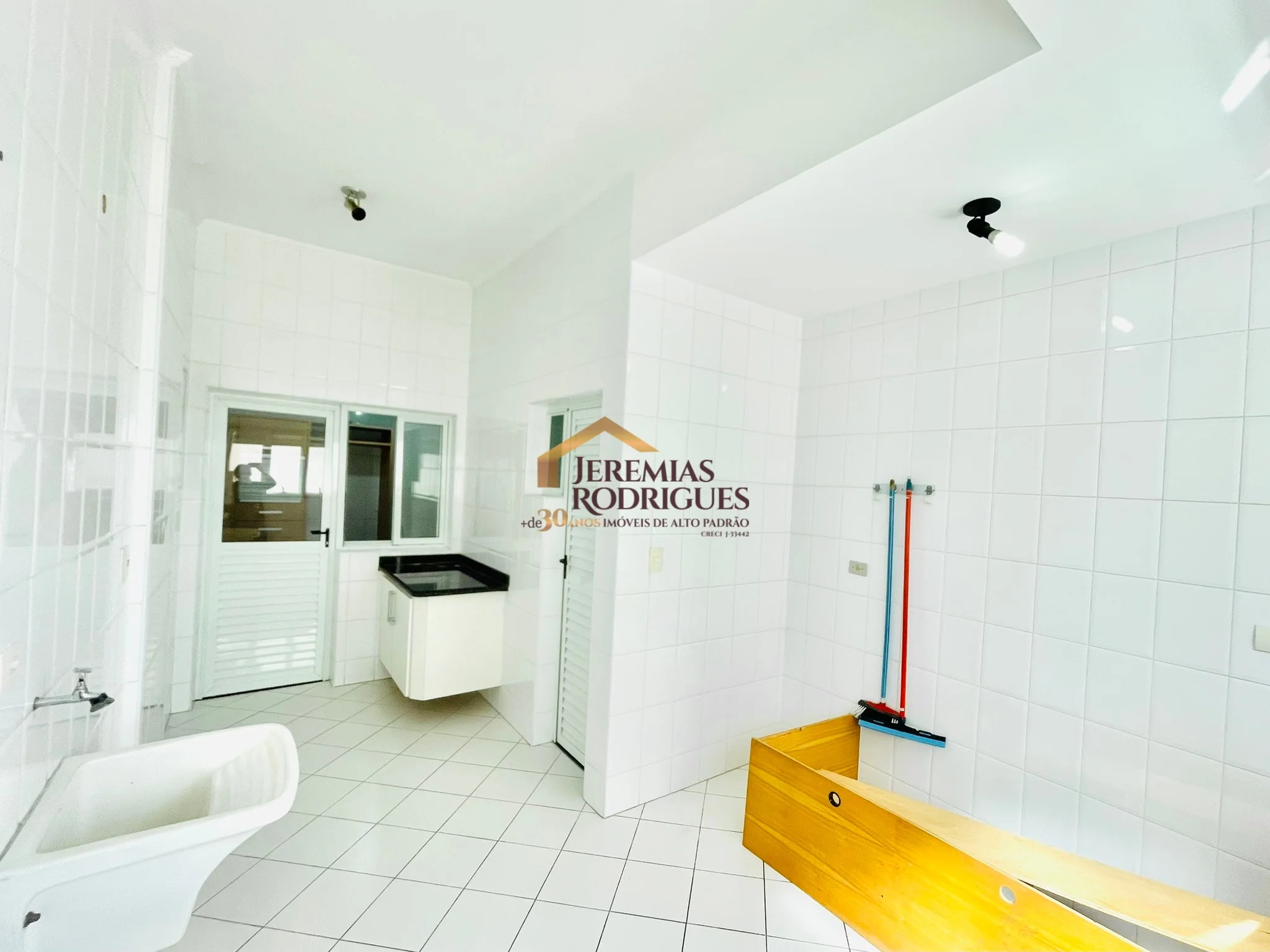 Apartamento Duplex para venda e locação no Condomínio Lumiere em Taubaté/SP. — foto 39