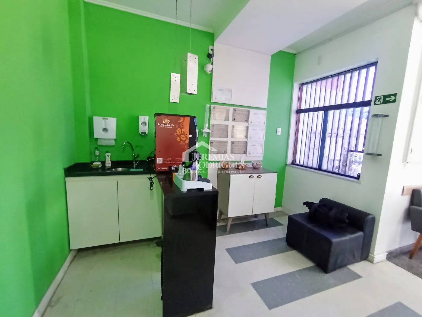 Ponto comercial para venda com 161 m² no bairro São Benedito em Pindamonhangaba/SP