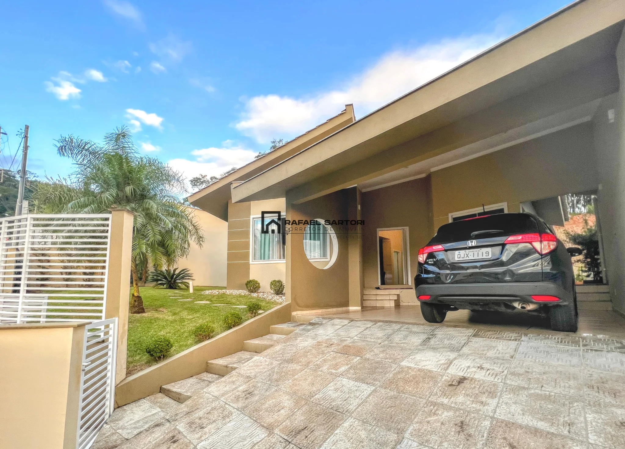 CASA TÉRREA NO BAIRRO AMIZADE