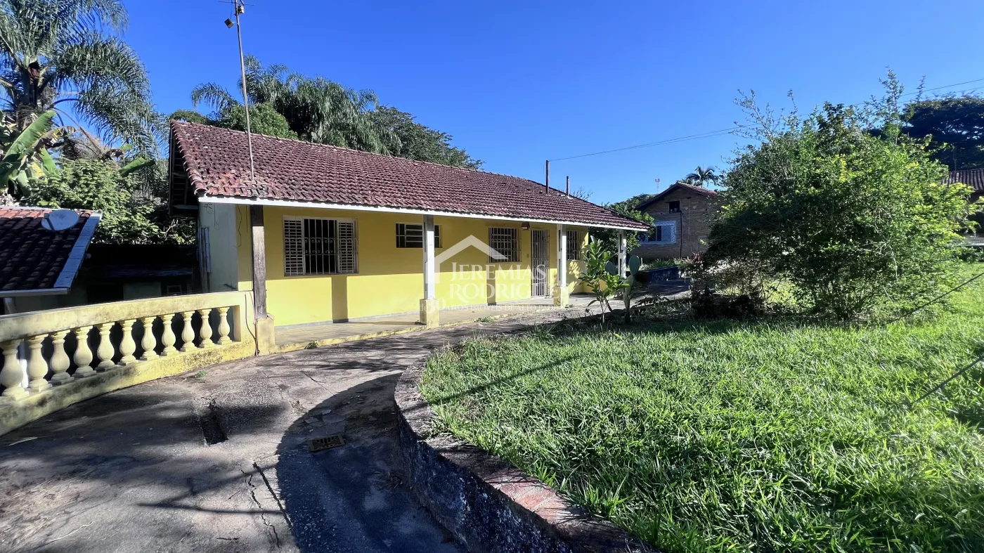 Chácara com 12 dormitórios, 900 m² - Guedes - Tremembé/SP