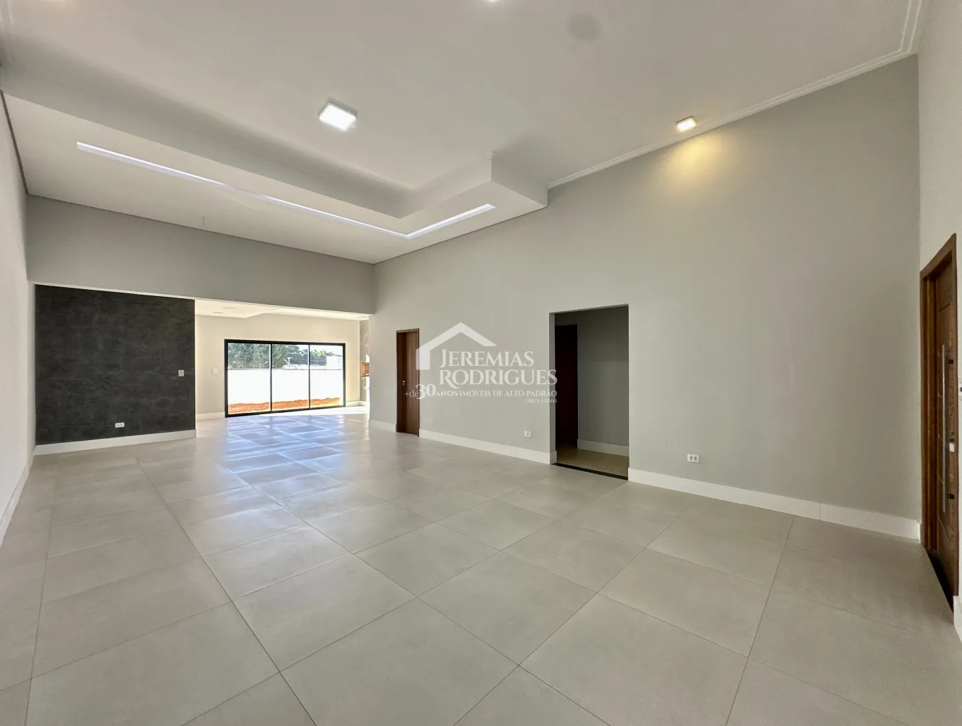 Casa para locação com 3 dormitórios no Condomínio Parque das Araucárias em Tremembé/SP