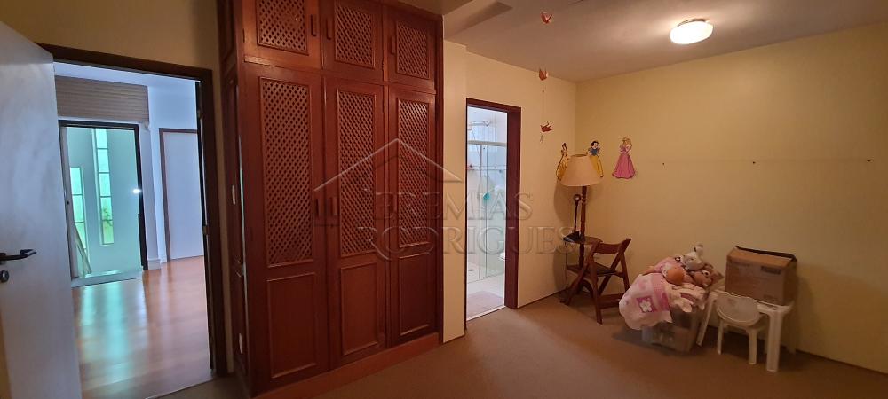 Casa à venda com 4 suítes no bairro Jardim das Nações em Taubaté/SP.
