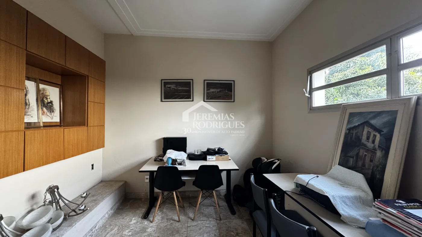 Casa à venda com 6 dormitórios no Condomínio Vale do Sol em Tremembé/SP