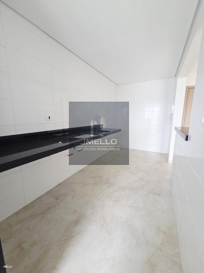 Apartamento para Venda em Praia Grande, Caiçara, 2 dormitórios, 2 suítes, 1 banheiro, 1 vaga