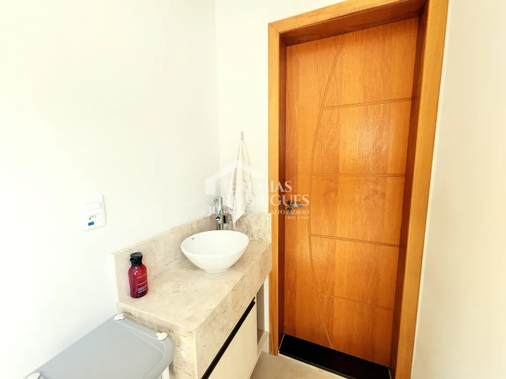 Casa com 3 quartos, 252 m² - Condomínio Ouro Ville - Taubaté/SP