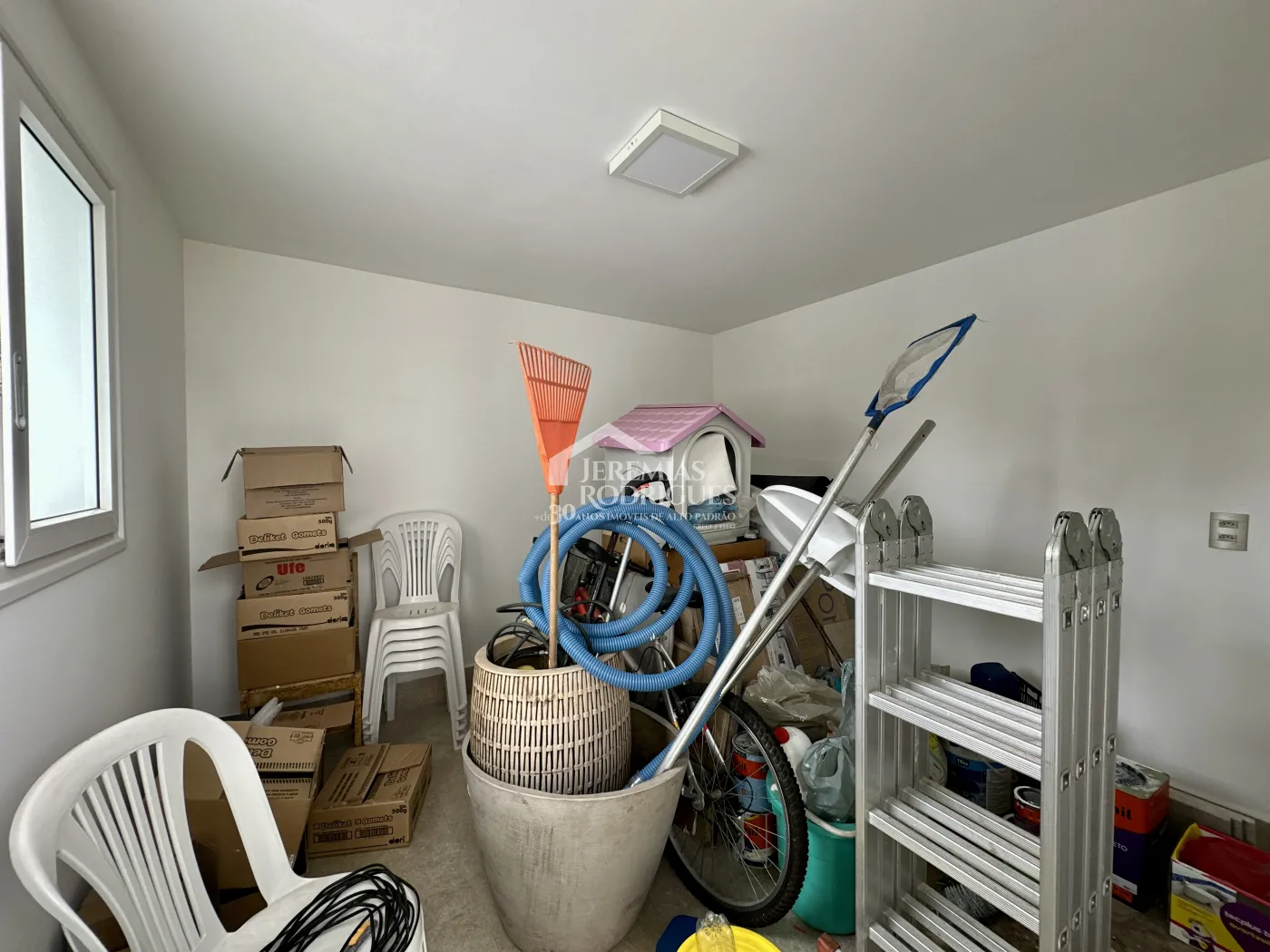 Casa com 4 dormitórios, 369 m² - Condomínio Terras de San Marco - Taubaté/SP.