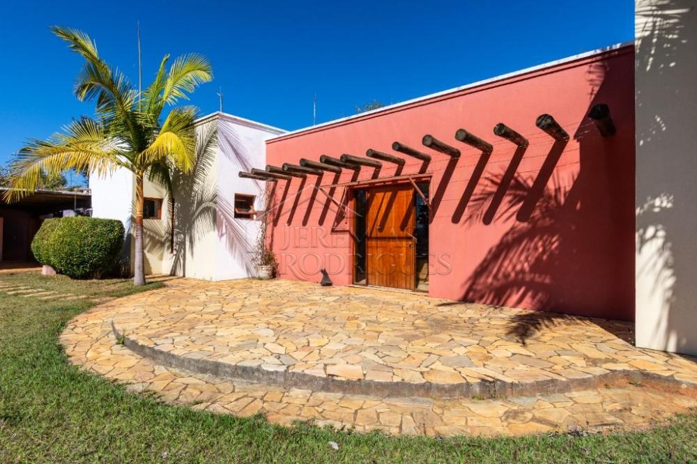 Sítio com 7 quartos, 38 hectares - Cachoeira Grande - Lagoinha/SP