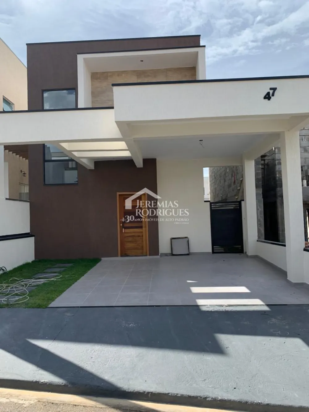 Casa à venda por R$ 650.000,00 - Taubaté/SP