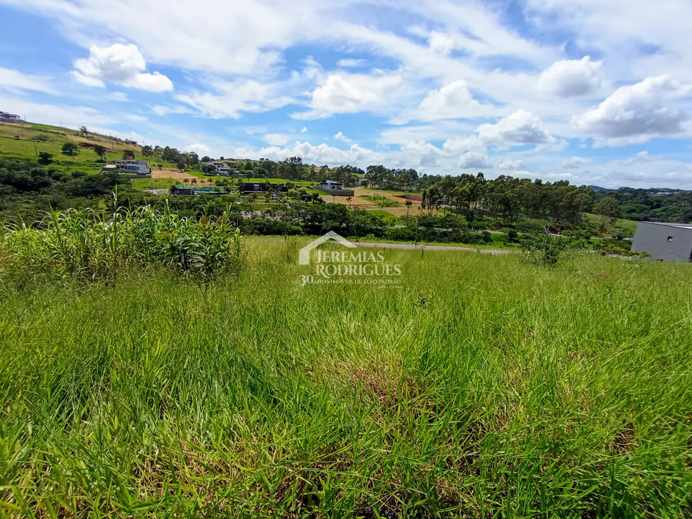 Terreno para venda  com 574m² no Condomínio Campos do Conde Taubaté em Taubaté/SP