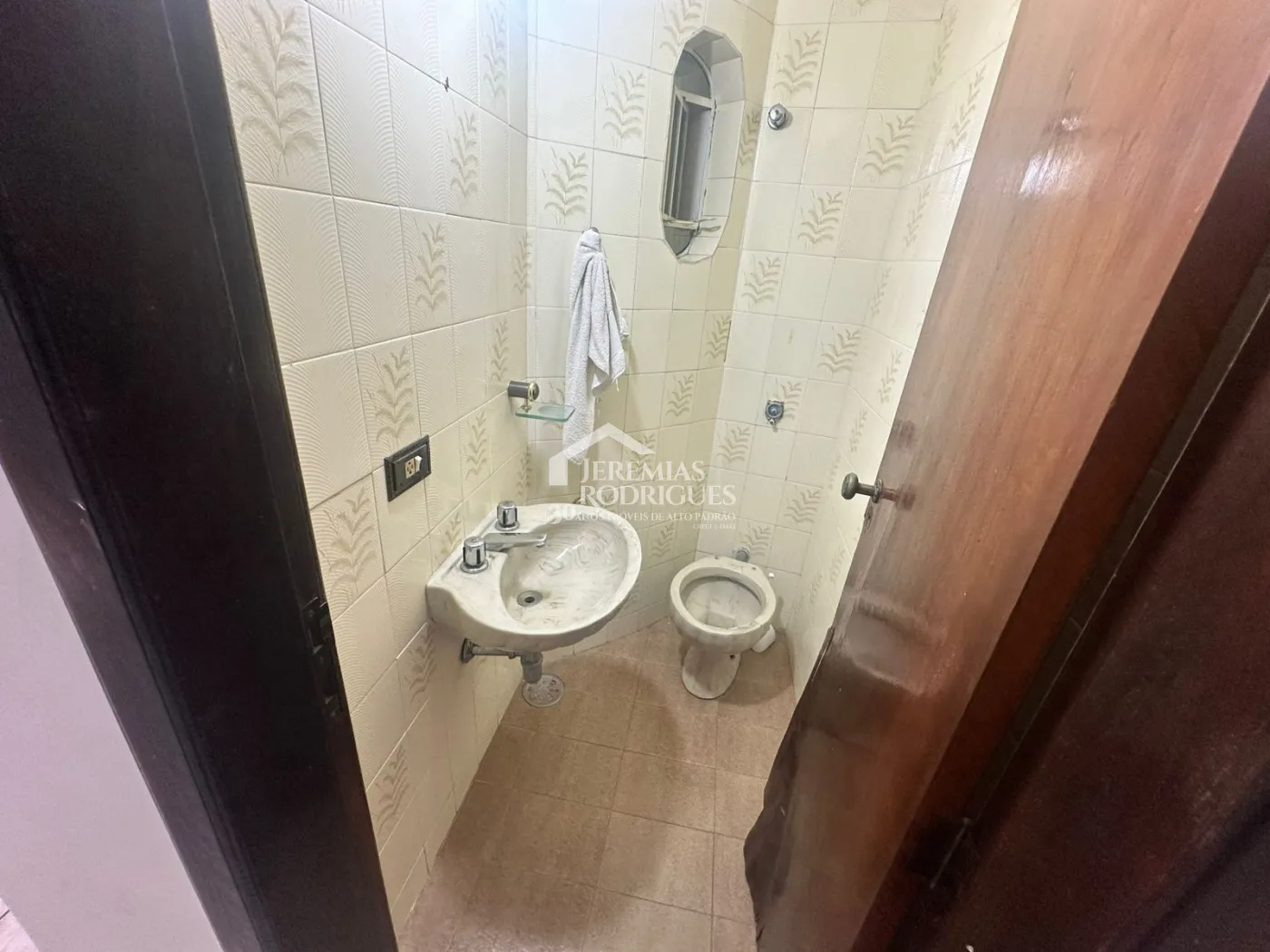 Casa para venda e locação com 3 dormitórios no bairro Jardim Residencial Doutor Lessa em Pindamonhangaba/SP