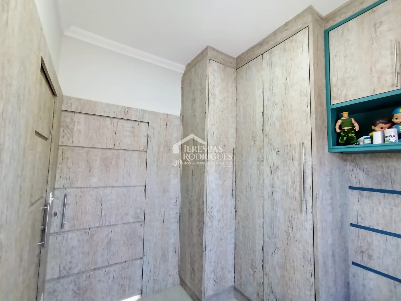 Casa para venda com 3 dormitórios no Condomínio Residencial Tecoara em Taubaté/SP