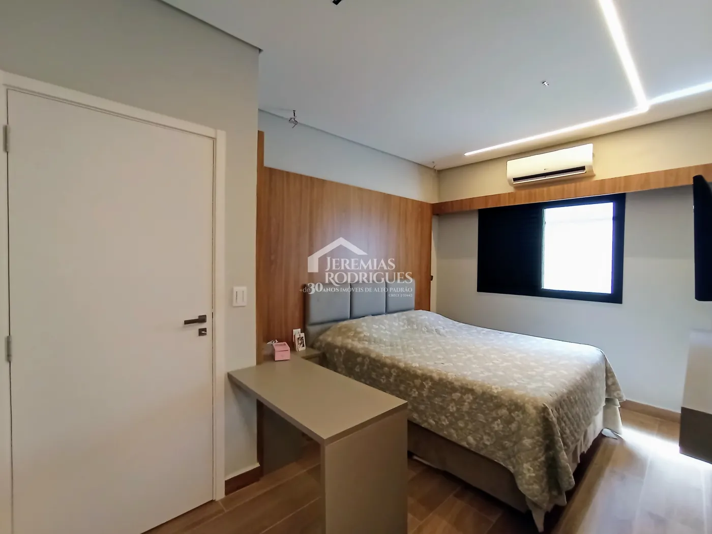 Casa para venda com 3 suítes no Condomínio Residencial Terrazzo Di Itália em Taubaté/SP