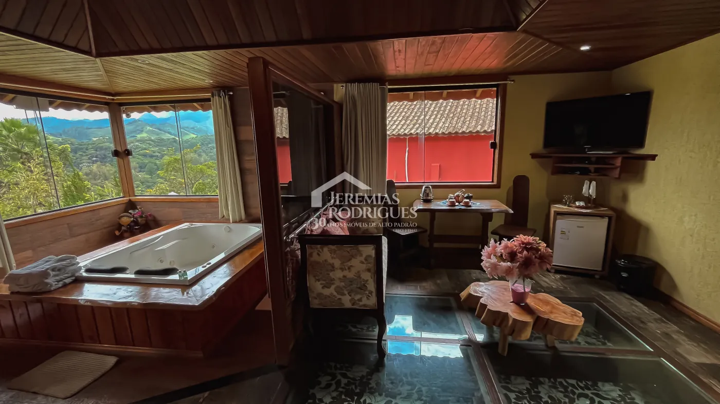 Pousada com 900 m² - Visconde de Mauá/RJ