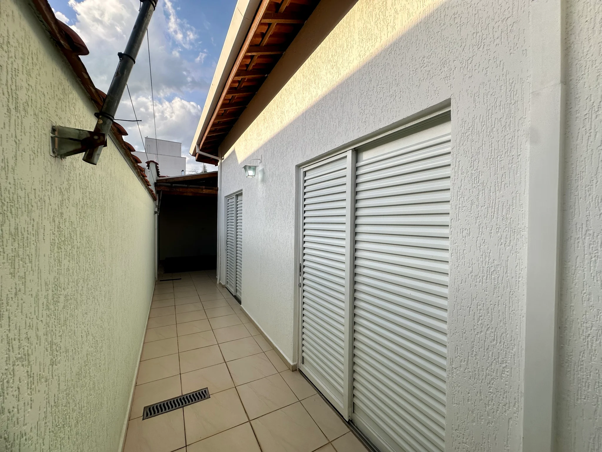 Casa para venda e locação no Condominio Vila Verde em Taubaté/SP. 