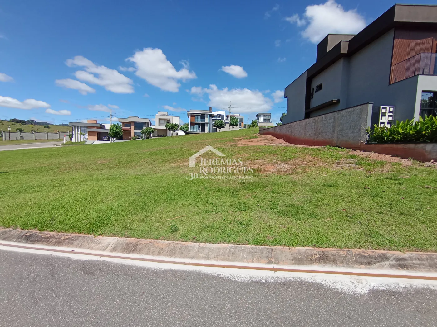 Terreno para venda com 488 m² no Condomínio Condomínio Cyrella Landscape em Taubaté/SP