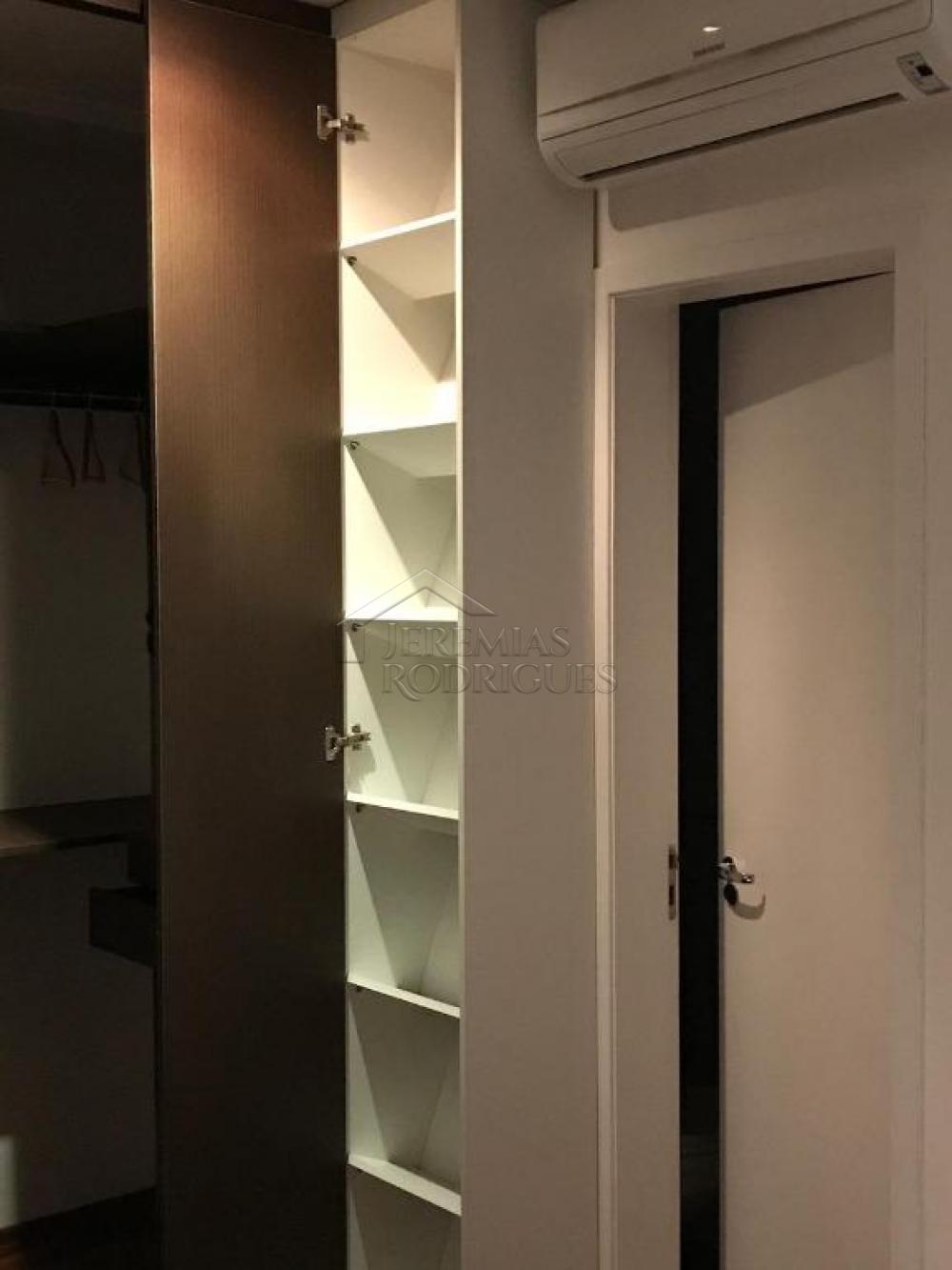 Apartamento com 3 dormitórios, 126 m² - Edifício Village Towers - Taubaté/SP.