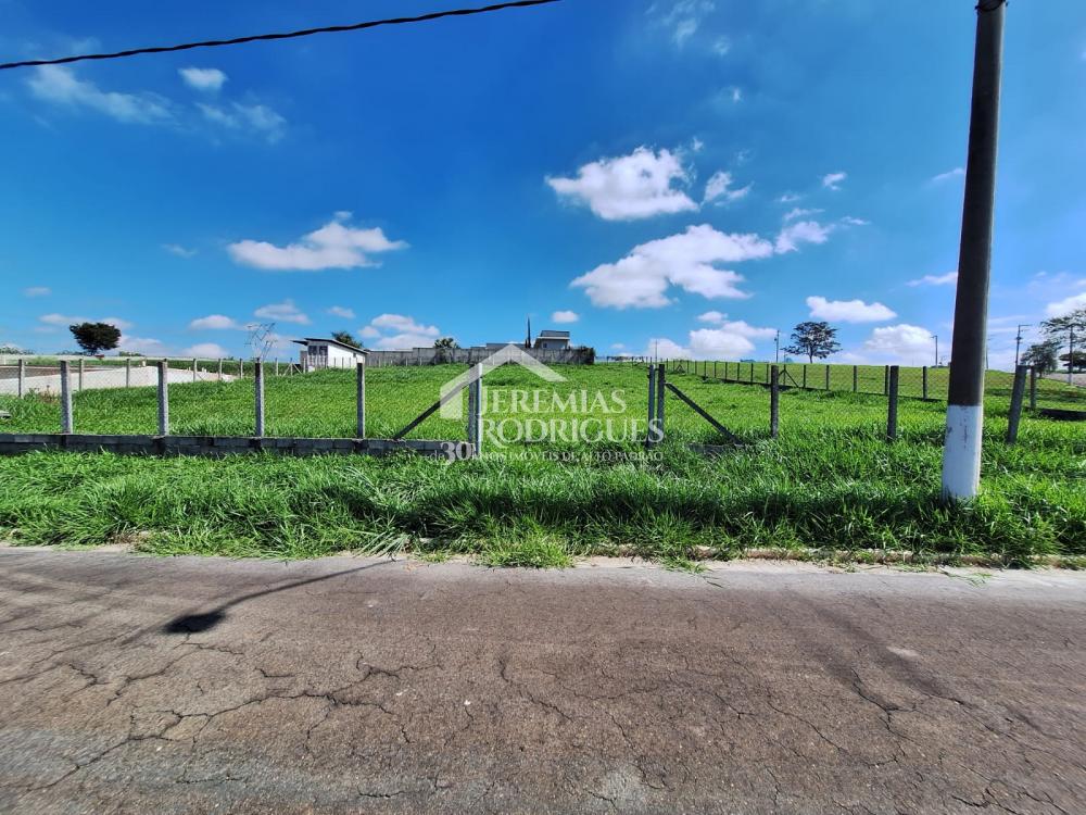 Terreno com Vista Permanente no Condomínio São Felix do Cataguá - Taubaté/SP