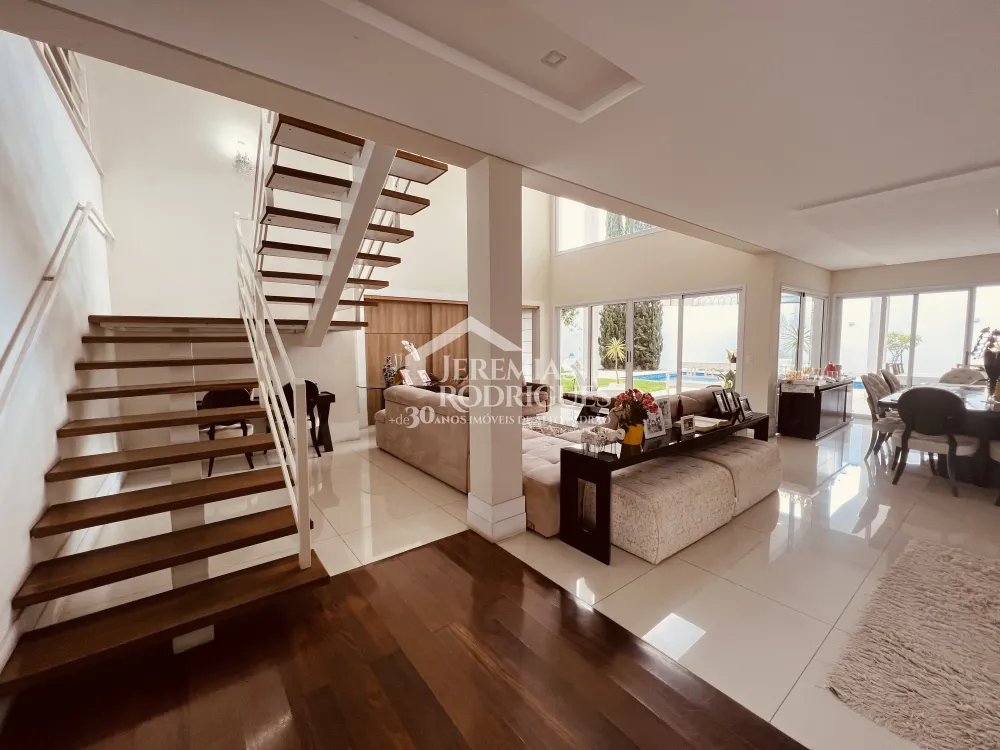 Casa com 6 quartos, 500 m² - Taubaté Village - Taubaté/SP