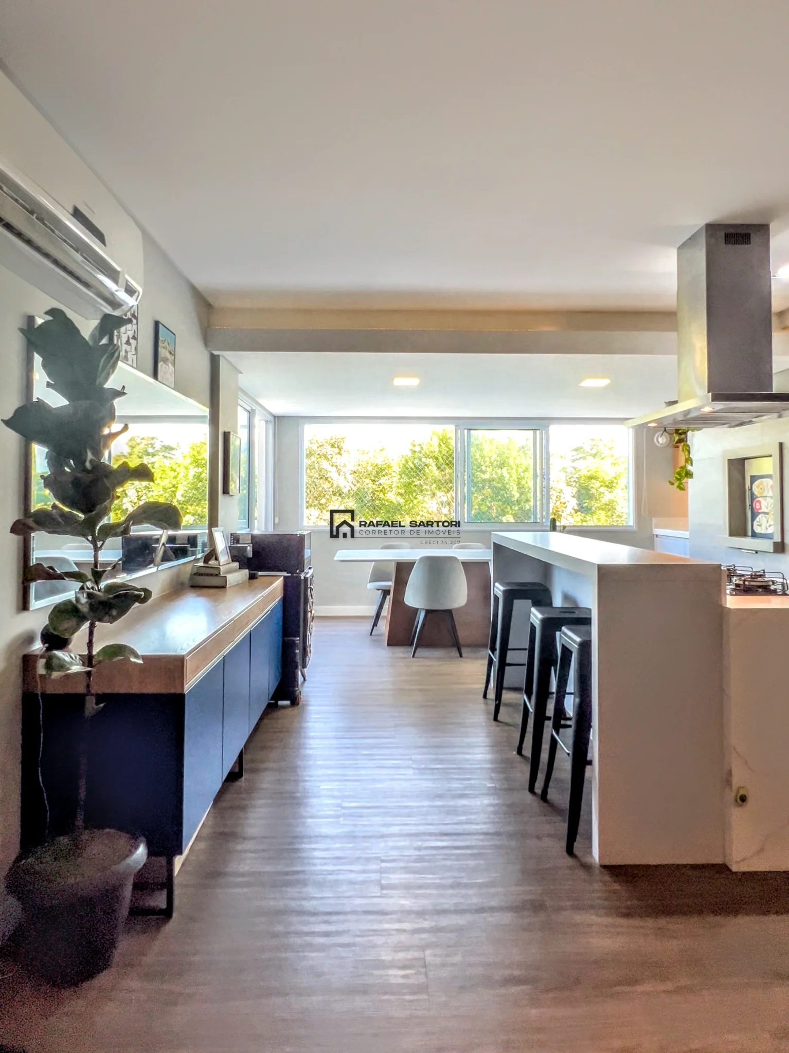 APARTAMENTO COM TERRAÇO NO AMIZADE
