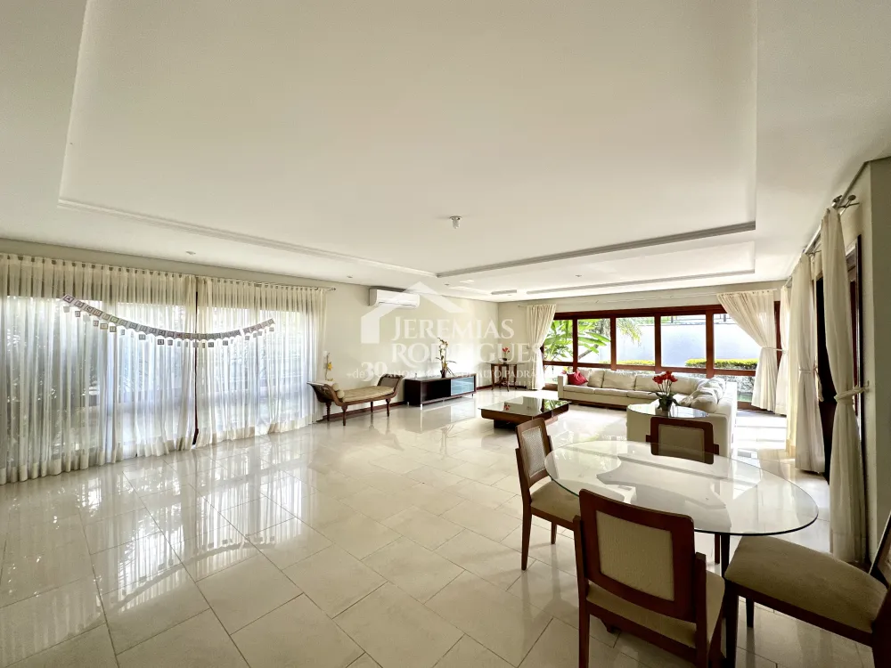 Casa com 4 quartos, 617 m² - Condomínio Taubaté Village - Taubaté/SP