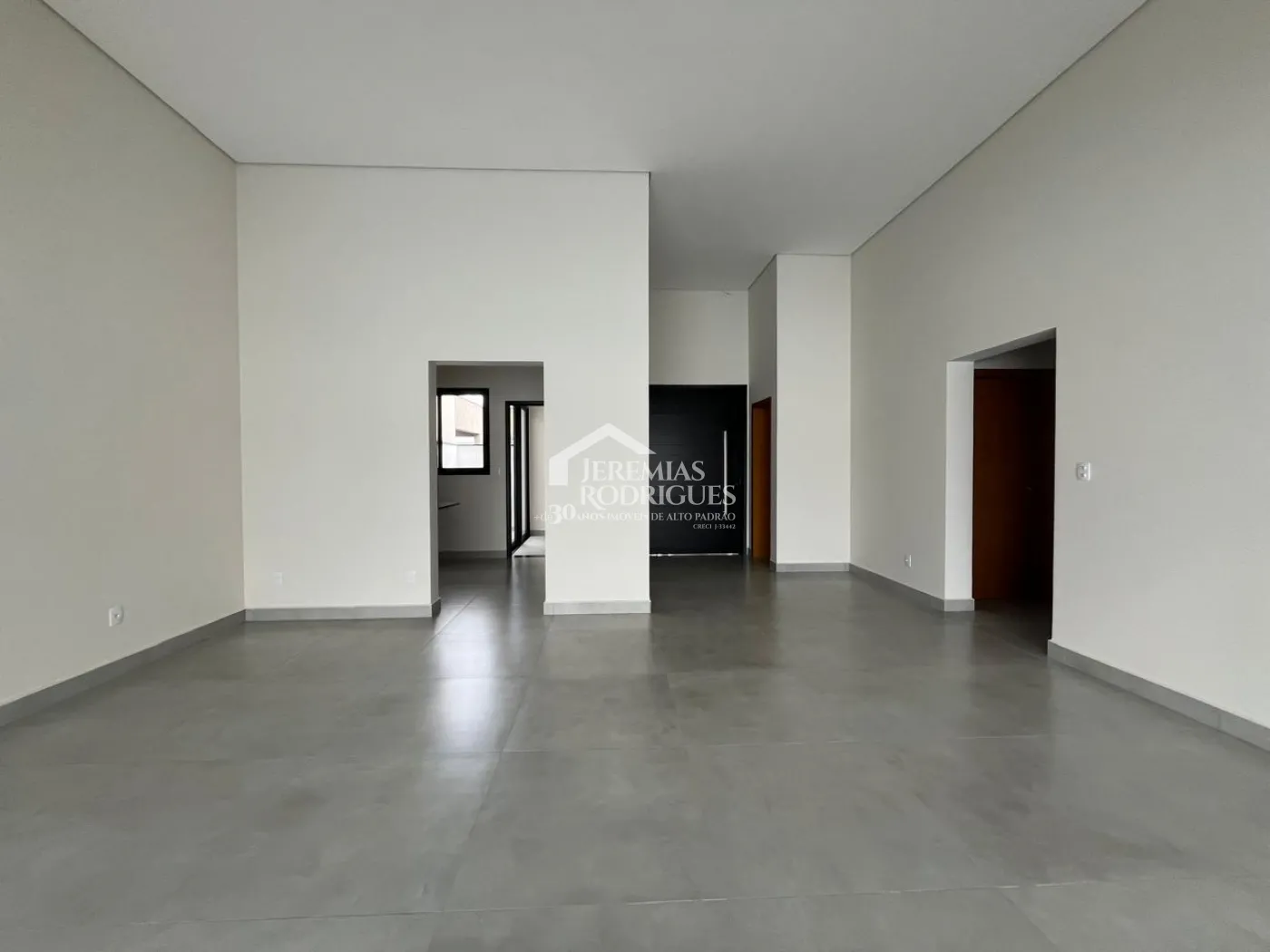 Casa com 3 dormitórios, 184 m² - Condomínio Parque das Araucárias - Tremembé/SP.