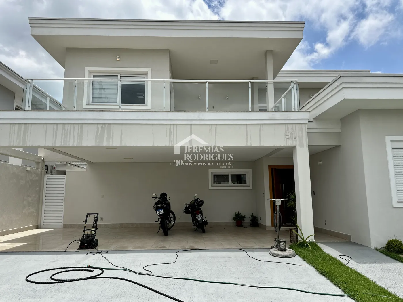 Casa com 4 dormitórios, 369 m² - Condomínio Terras de San Marco - Taubaté/SP.