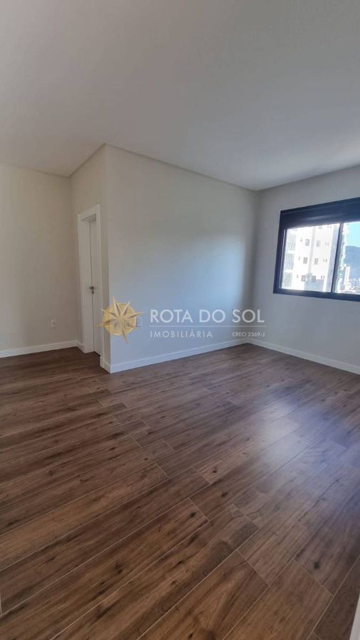 Residencial Brooklyn Tower Apartamento 4 Suítes em Meia Praia Itapema/SC — foto 11