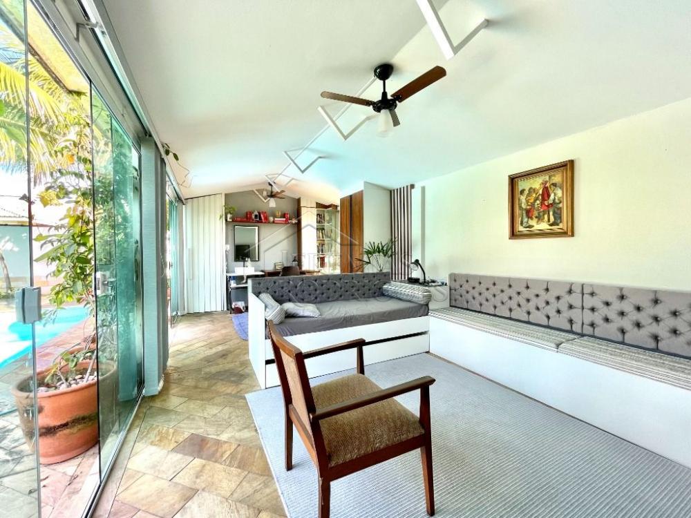 Casa à venda por R$ 2.000.000,00 - Tremembé/SP