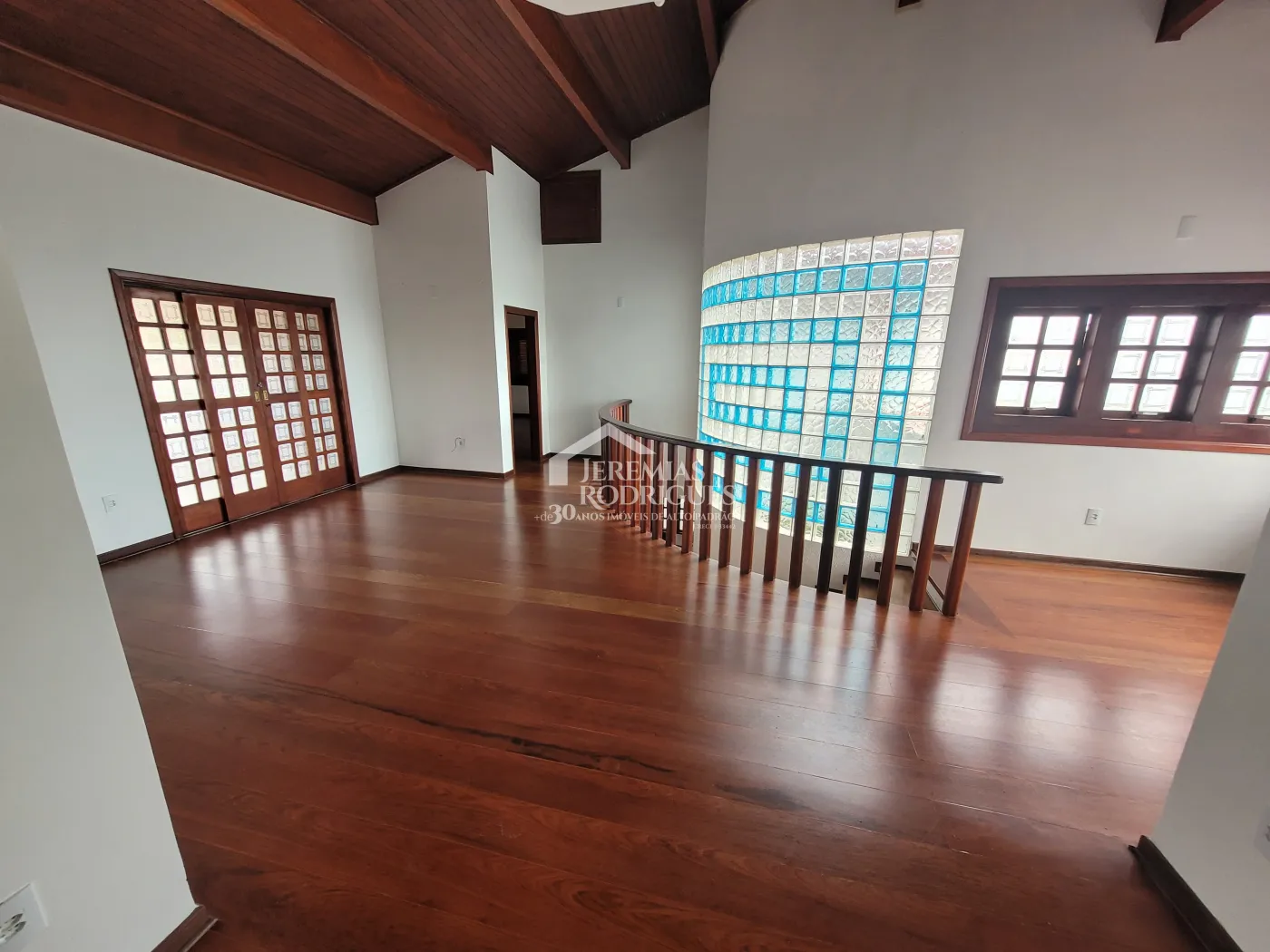 Casa com 4 dormitórios, 330 m² - Condomínio Village Paineiras- Pindamonhangaba/SP.