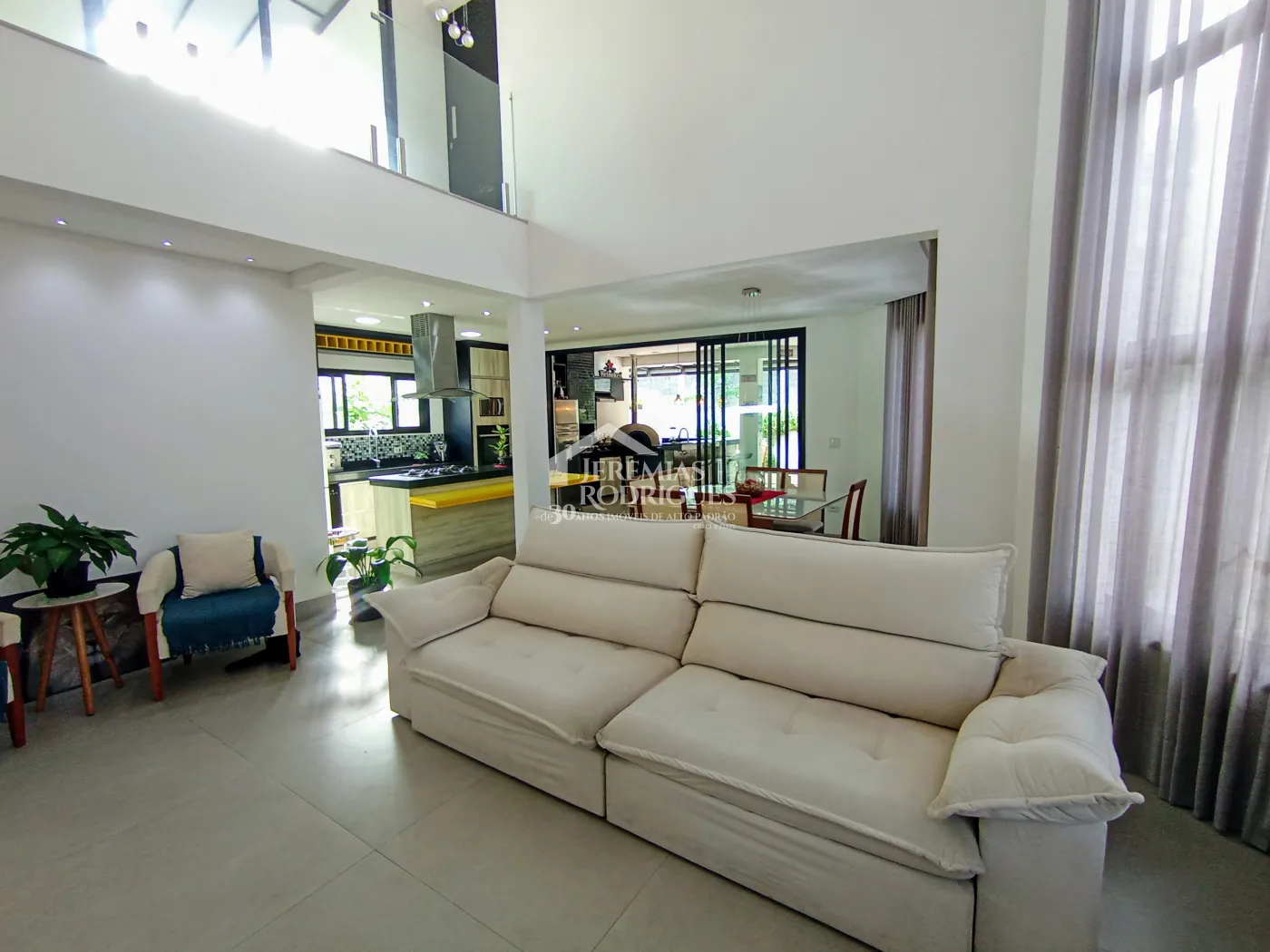 Casa para venda com 3 suítes no Condomínio Morada do Visconde em Tremembé/SP