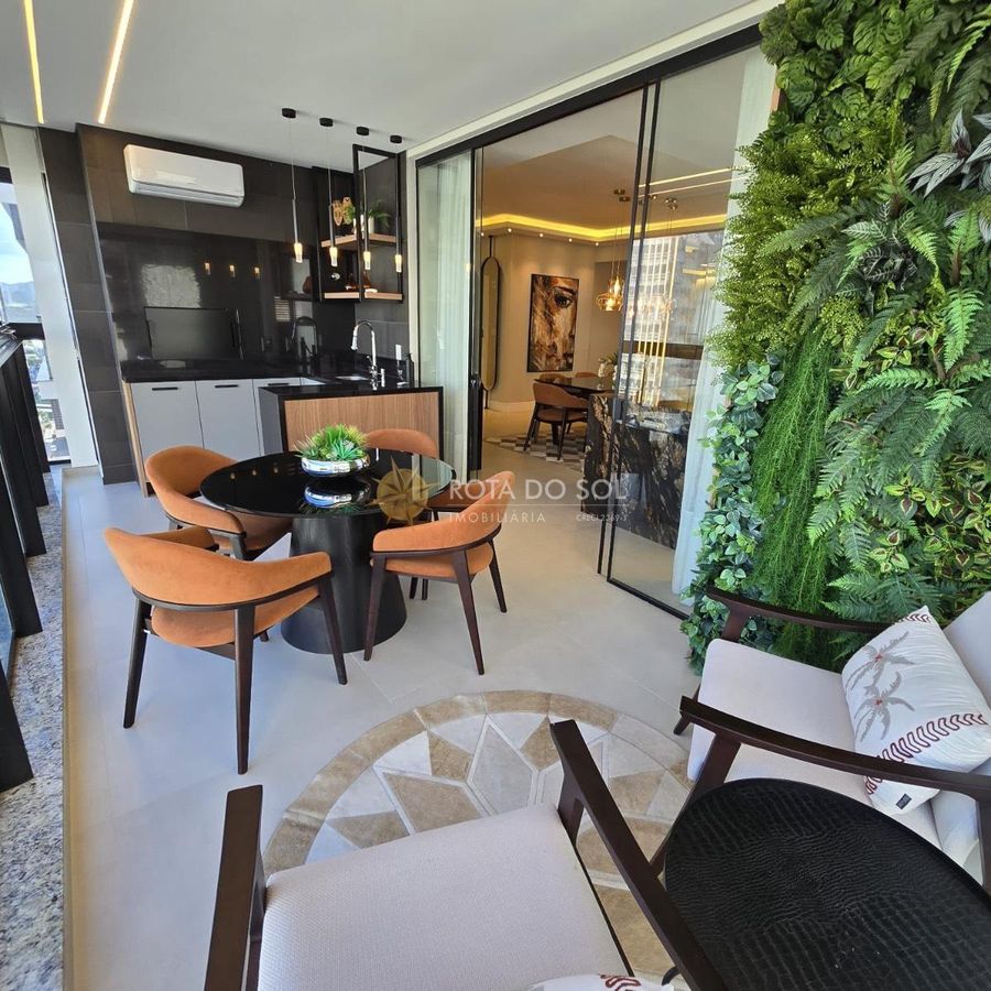 Brooklyn Tower Apartamento Decorado 4 Suítes em Meia Praia Itapema