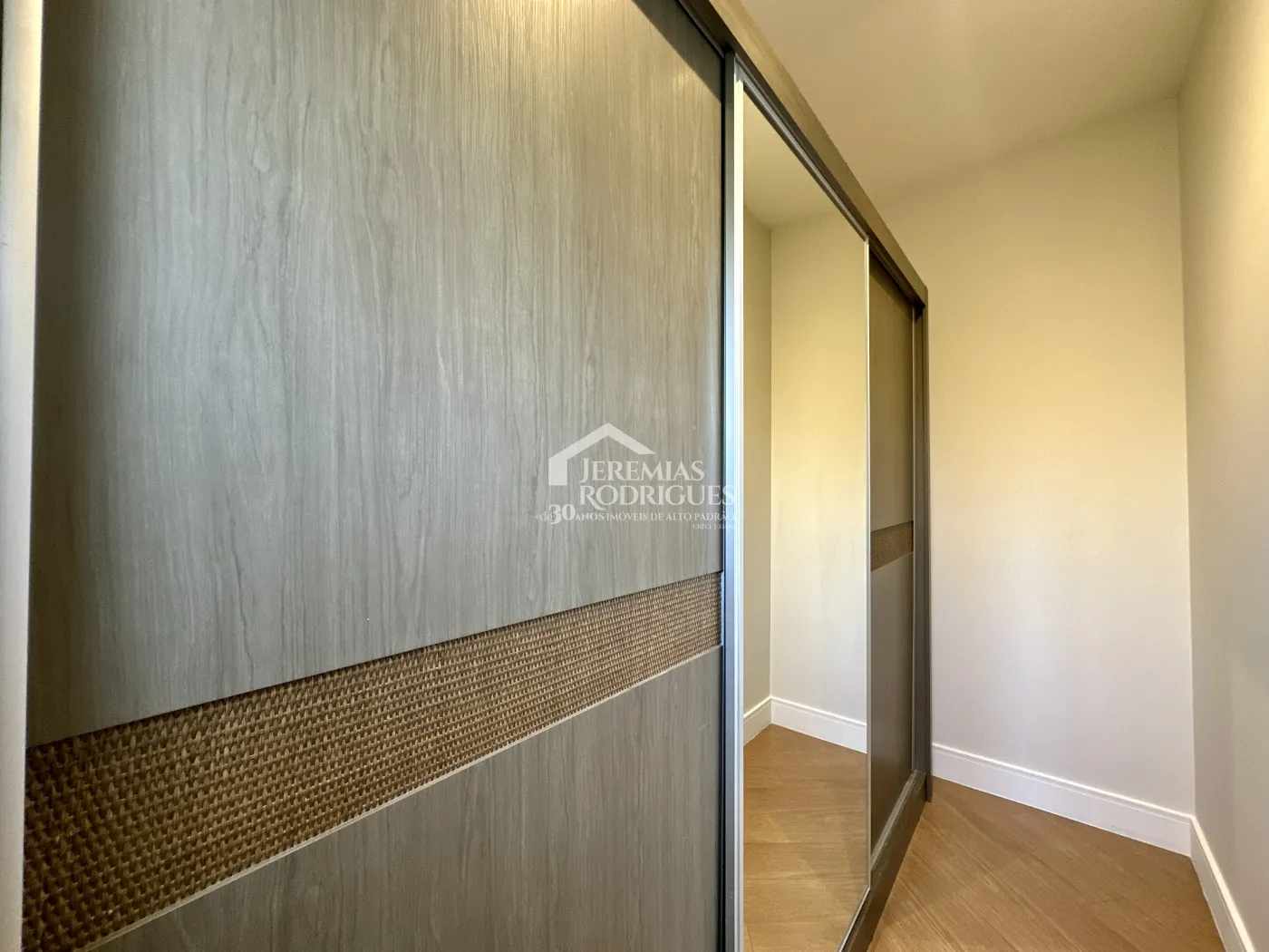 Casa com 4 dormitórios, 369 m² - Condomínio Terras de San Marco - Taubaté/SP.