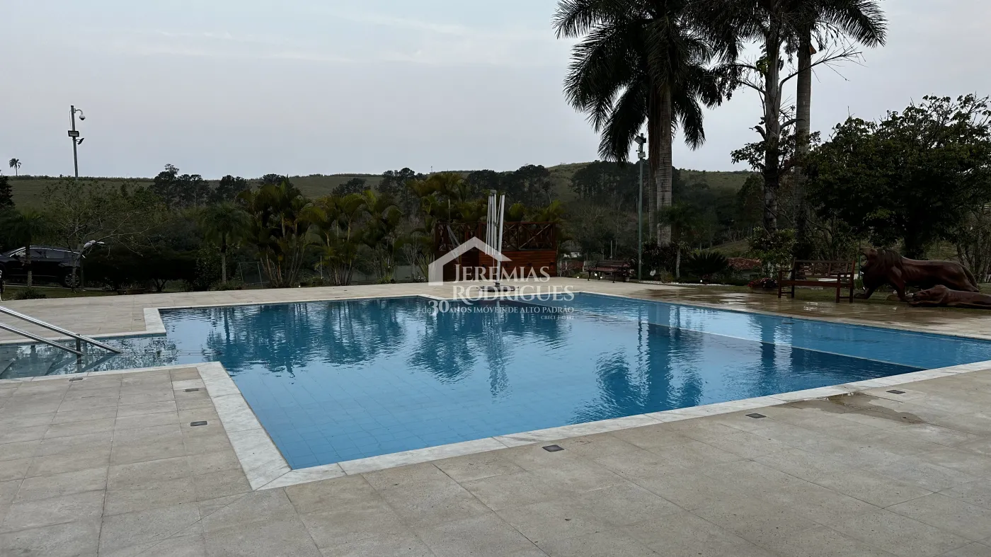 Haras à venda com 112.500 m² em Santa Isabel/SP.