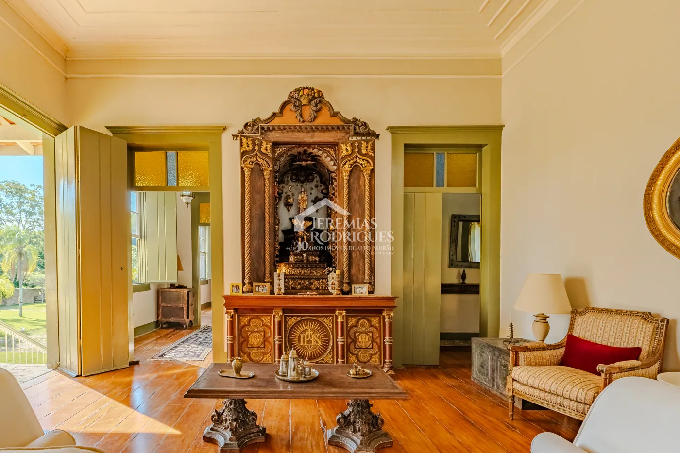 Fazenda à venda com 919,6 hectares em Cachoeira Paulista/SP.