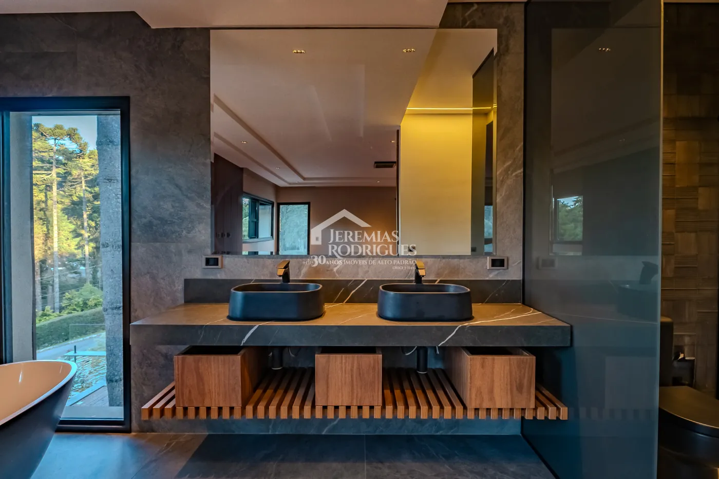 Casa de 2727 m² à venda por R$ 15.000.000,00 - Campos do Jordão/SP