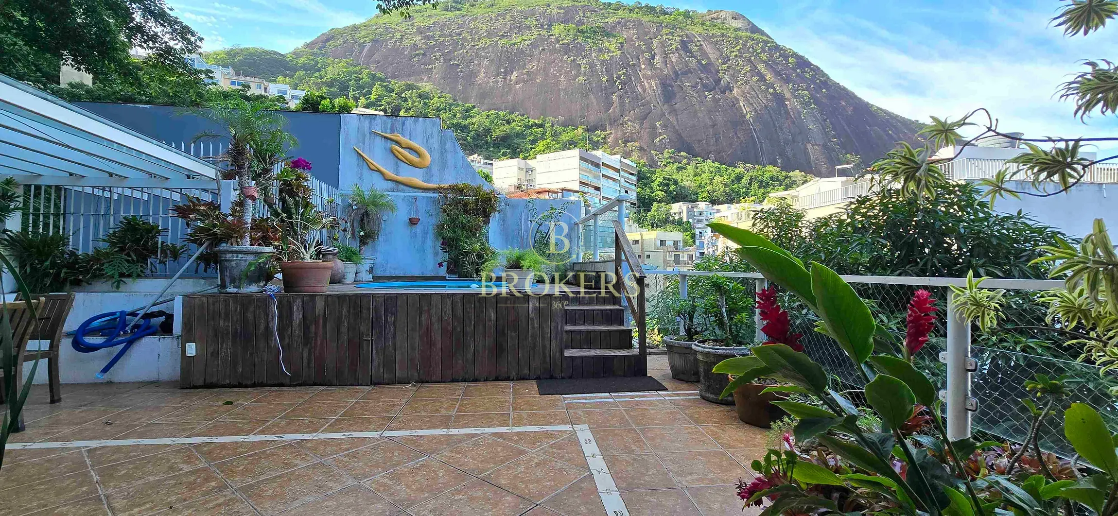 Deslumbrante Casa a venda na Rua Sacopã, Lagoa, Rio de Janeiro. — foto 2