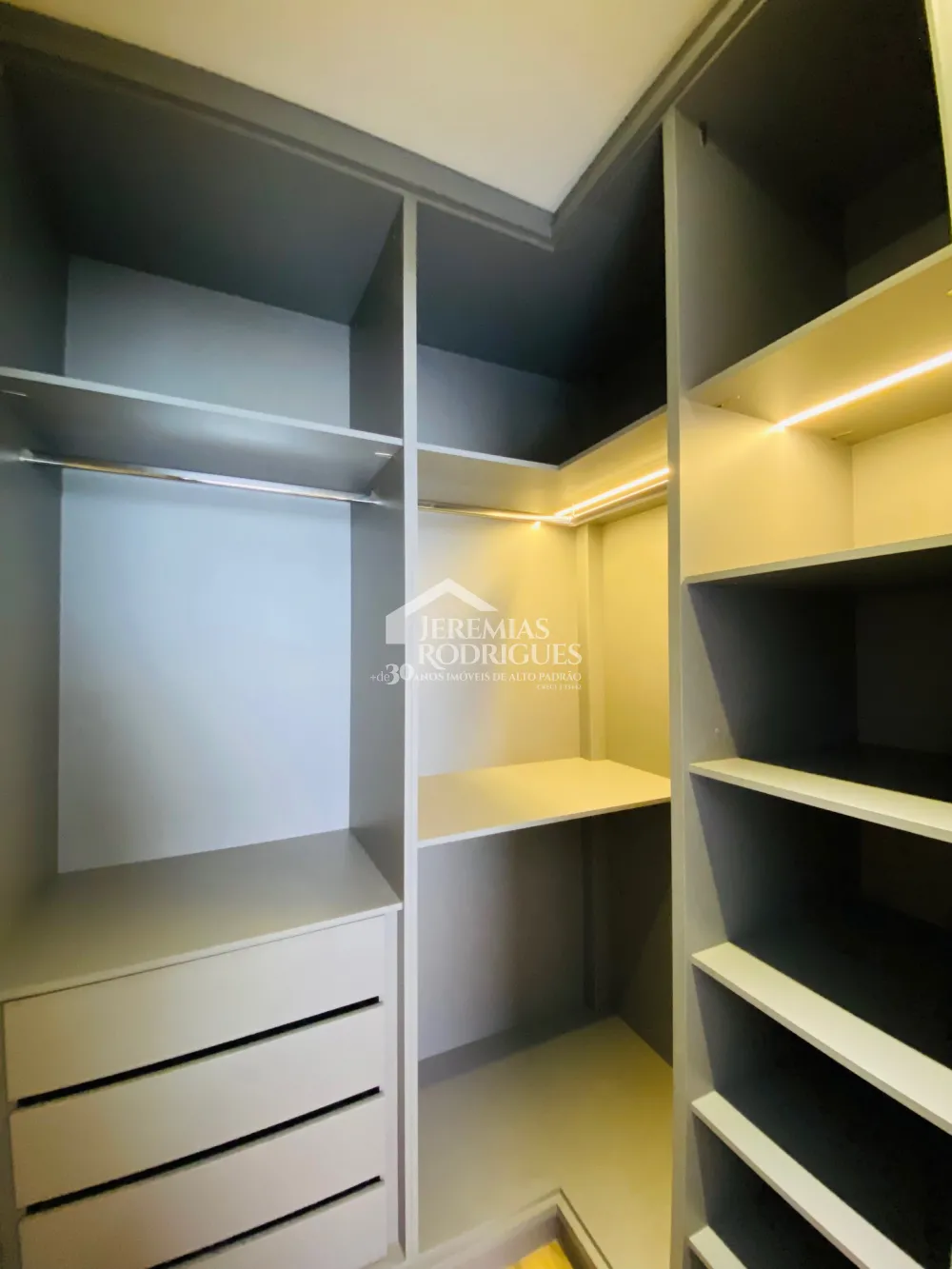 Casa com 3 quartos, 179 m² - Condomínio Residencial Tecoara - Taubaté/SP