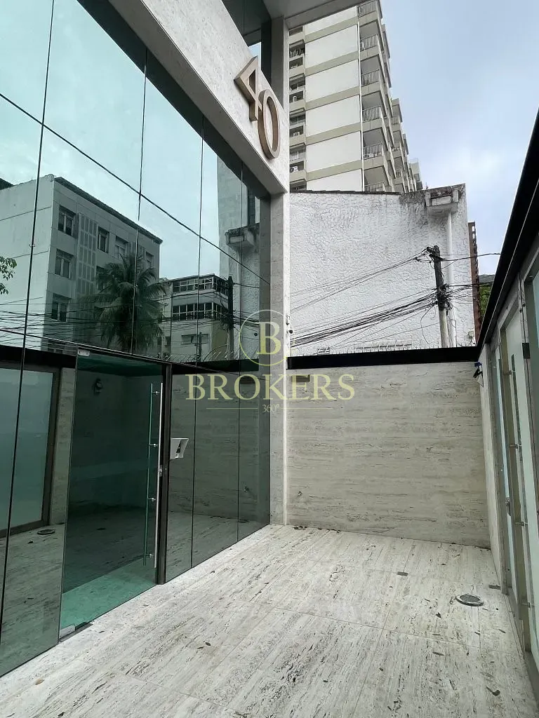 Edifício de sede corporativa exclusiva no Humaitá em localização estratégica da Zona Sul