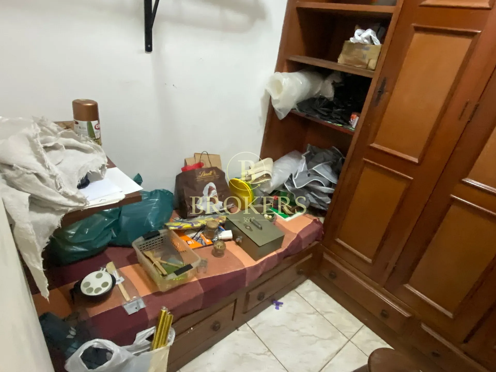 Oportunidade na quadra da praia Copacabana, Posto 3! Apartamento modernizado à venda, 2 quartos , s — foto 21