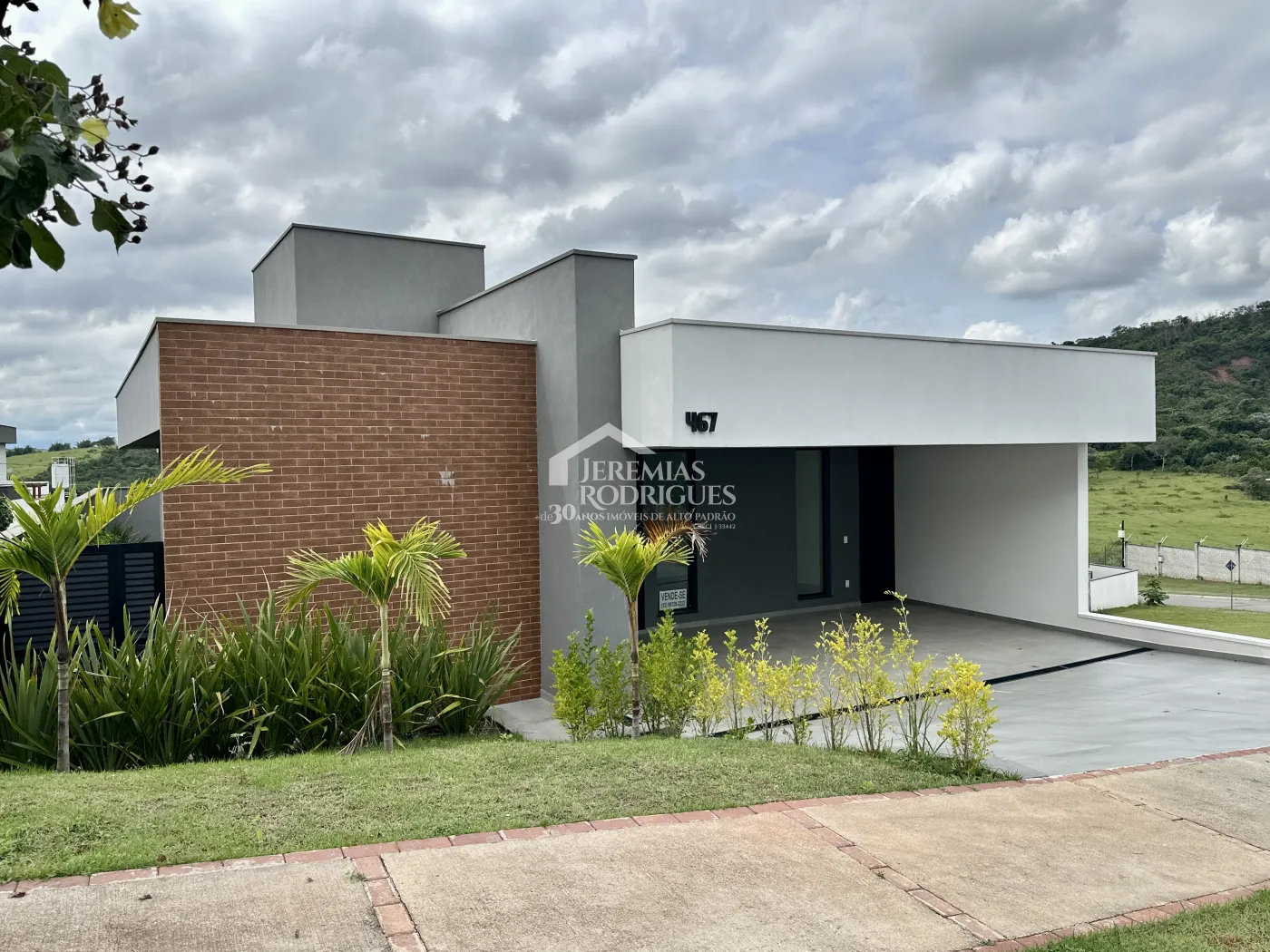 Casa para venda e locação com 3 suítes no Condomínio Cyrela Landscape em Taubaté/SP.