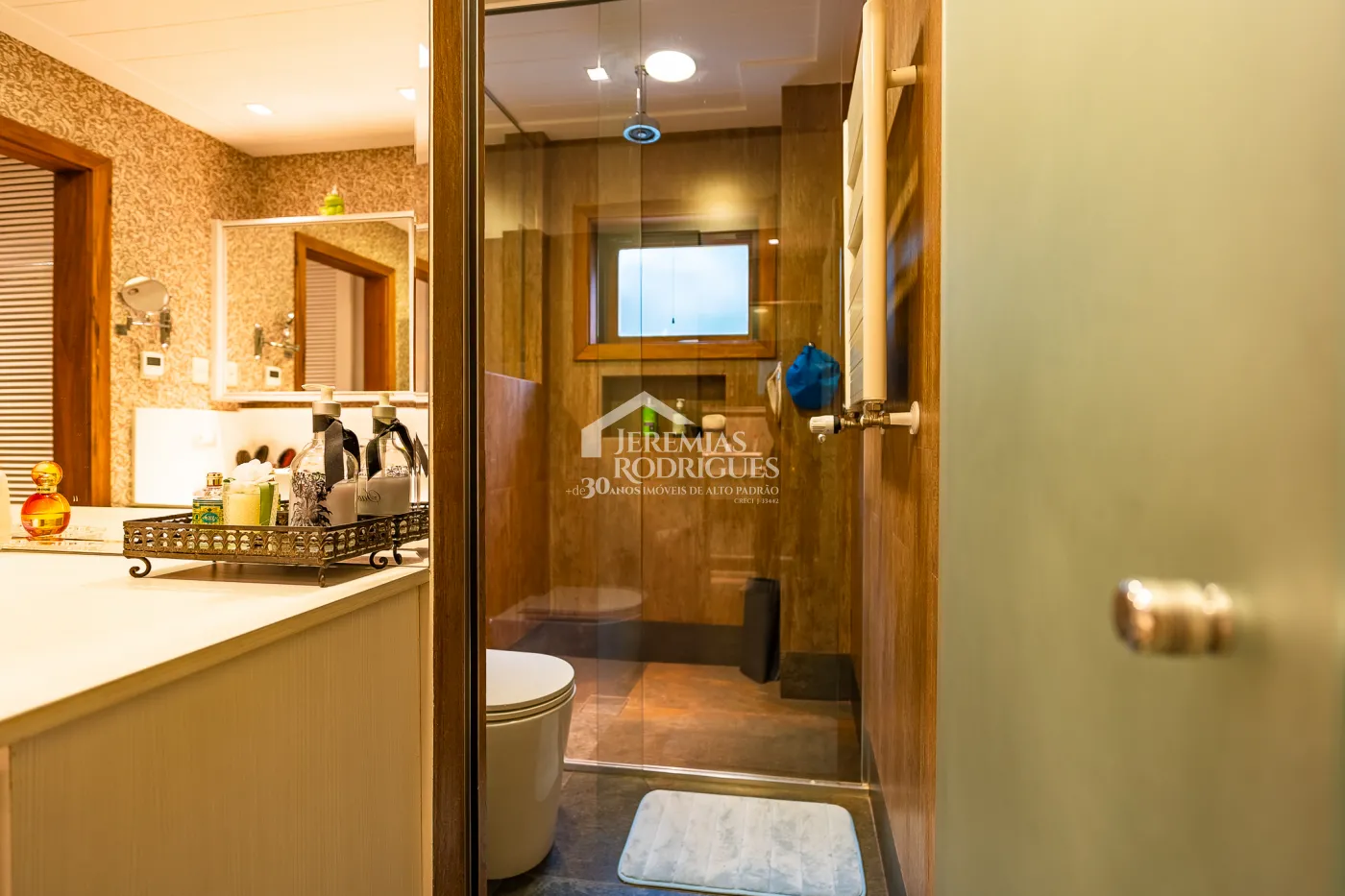 Casa com 7 suítes, 770 m² - Pedra do Fogo - Campos do Jordão/SP.