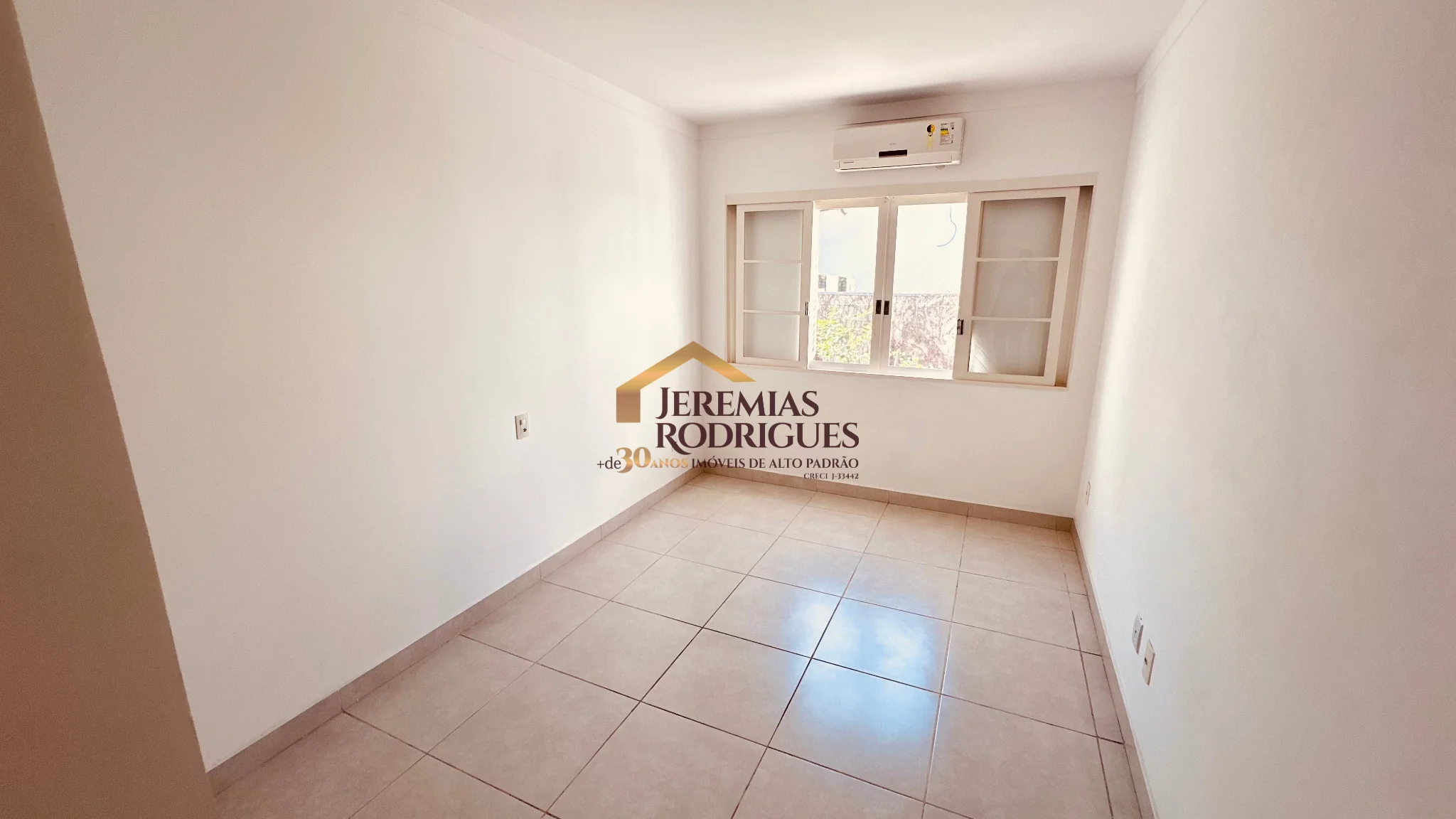 Casa para locação e venda no Condomínio Village Paineiras em Pindamonhangaba/SP. — foto 23